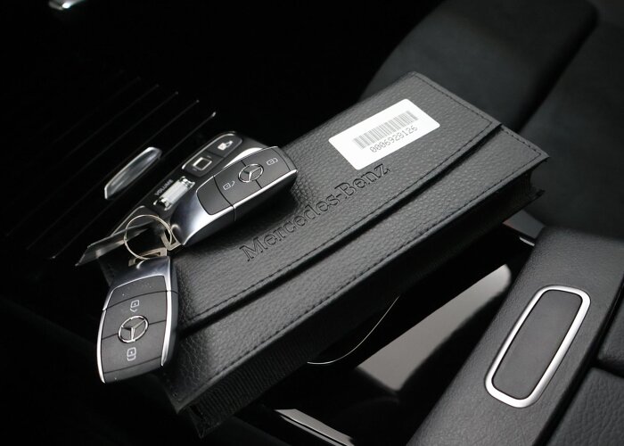 Mercedes-Benz A-Klasse 180 Business Solution AMG