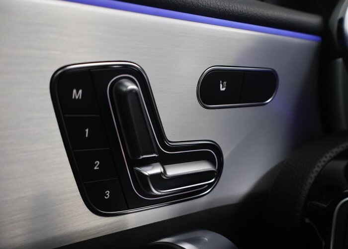 Mercedes-Benz A-Klasse 180 Business Solution AMG