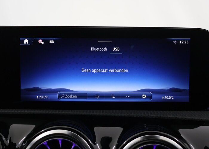 Mercedes-Benz CLA-Klasse 180 Business Solution AMG