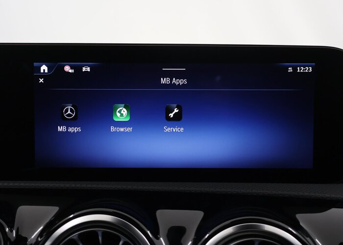 Mercedes-Benz CLA-Klasse 180 Business Solution AMG