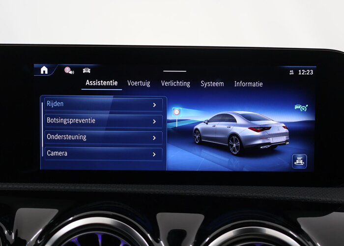 Mercedes-Benz CLA-Klasse 180 Business Solution AMG