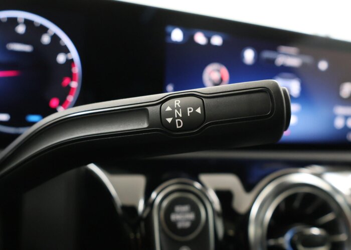 Mercedes-Benz CLA-Klasse 180 Business Solution AMG