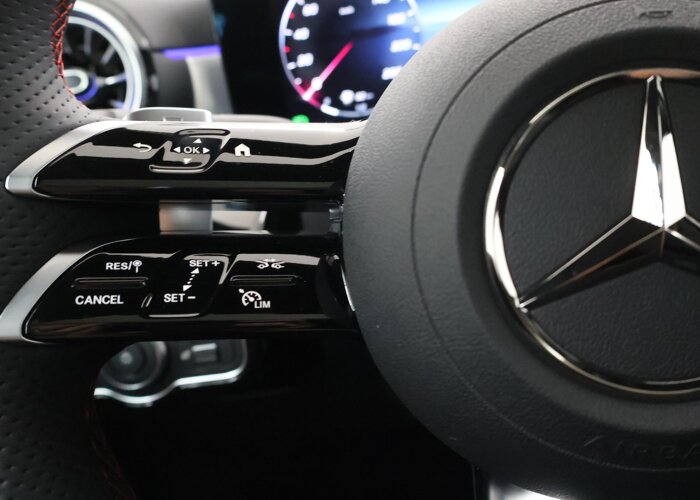 Mercedes-Benz CLA-Klasse 180 Business Solution AMG
