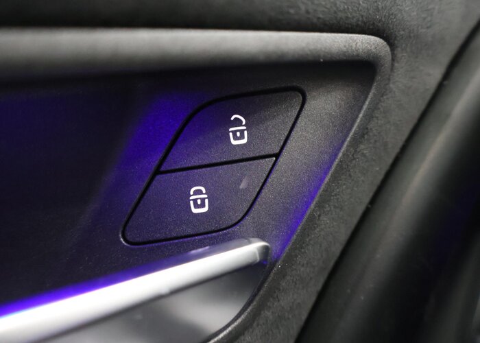 Mercedes-Benz CLA-Klasse 180 Business Solution AMG