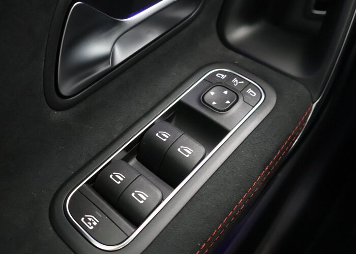 Mercedes-Benz CLA-Klasse 180 Business Solution AMG