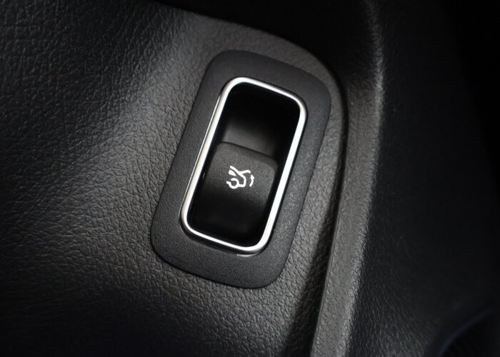 Mercedes-Benz CLA-Klasse 180 Business Solution AMG