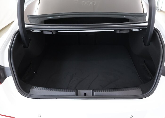 Mercedes-Benz CLA-Klasse 180 Business Solution AMG