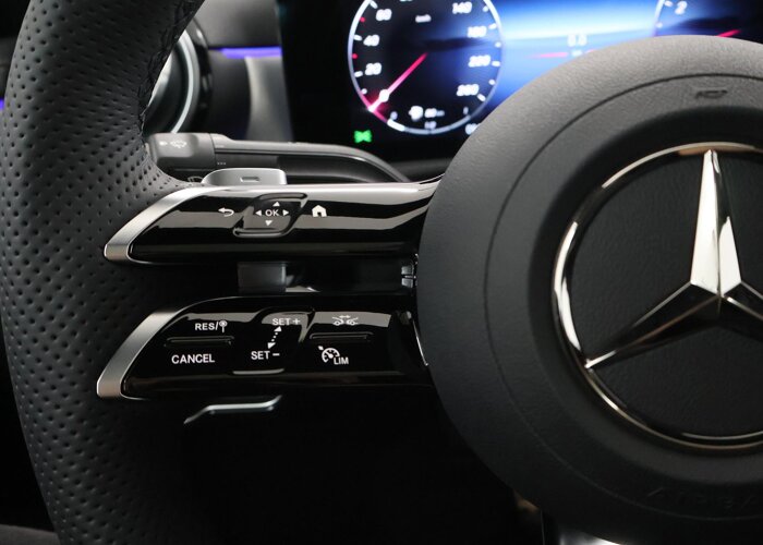 Mercedes-Benz CLA-Klasse 180 Business Solution AMG