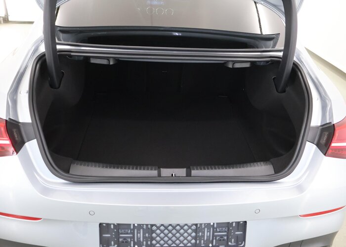Mercedes-Benz CLA-Klasse 180 Business Solution AMG