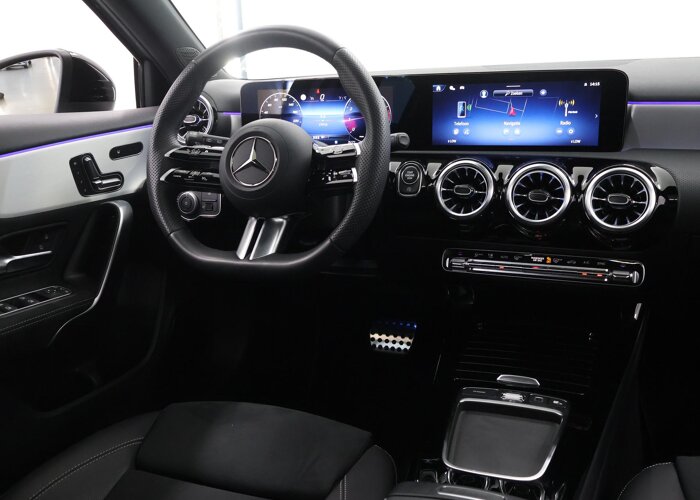 Mercedes-Benz A-Klasse 180 Business Solution AMG