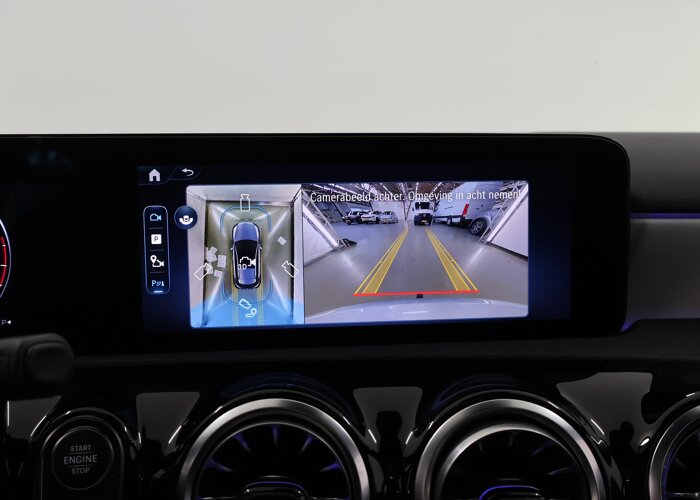 Mercedes-Benz A-Klasse 180 Business Solution AMG