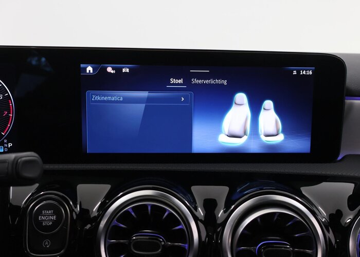 Mercedes-Benz A-Klasse 180 Business Solution AMG