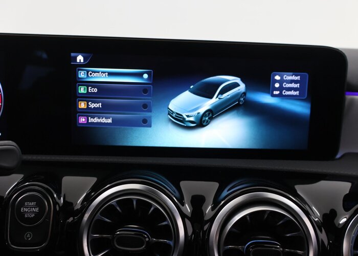 Mercedes-Benz A-Klasse 180 Business Solution AMG