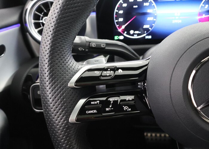 Mercedes-Benz A-Klasse 180 Business Solution AMG