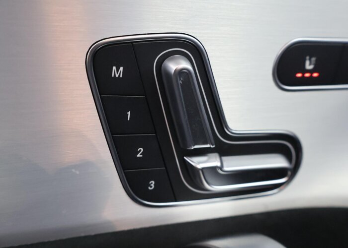 Mercedes-Benz A-Klasse 180 Business Solution AMG
