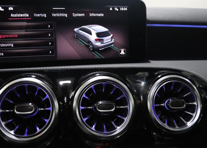 Mercedes-Benz A-Klasse 250 e Business Solution AMG