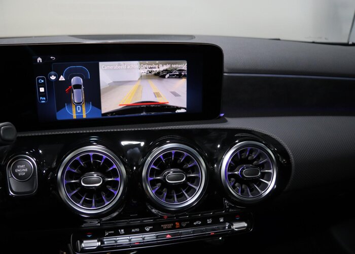 Mercedes-Benz A-Klasse 250 e Business Solution AMG