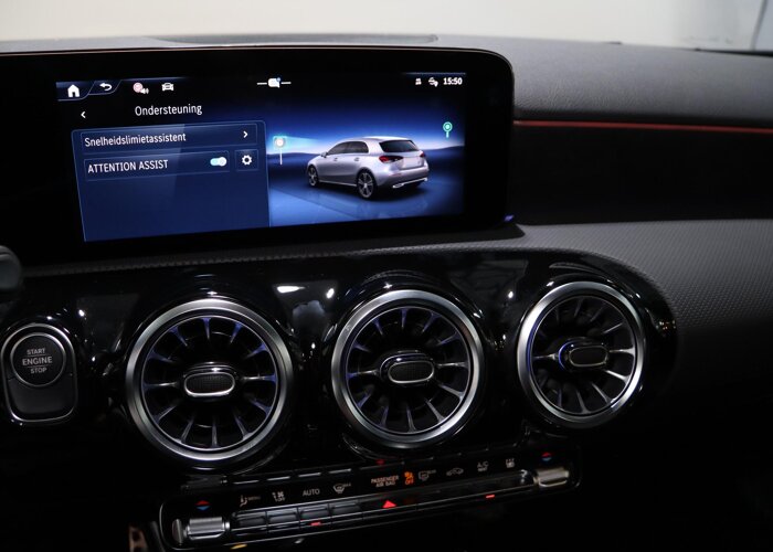 Mercedes-Benz A-Klasse 250 e Business Solution AMG