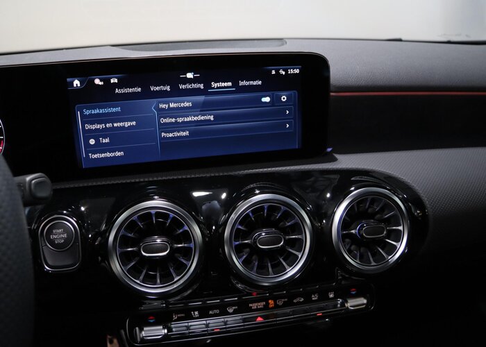 Mercedes-Benz A-Klasse 250 e Business Solution AMG