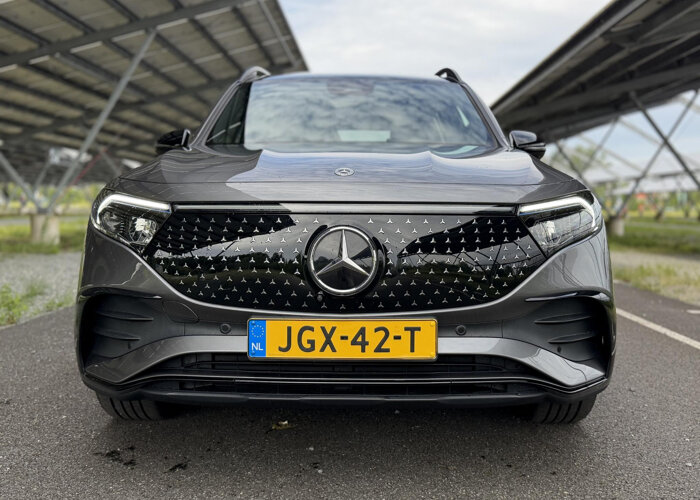 Mercedes-Benz EQB 250+ AMG Line