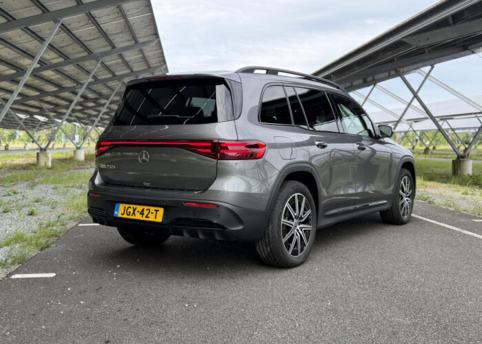 Mercedes-Benz EQB 250+ AMG Line