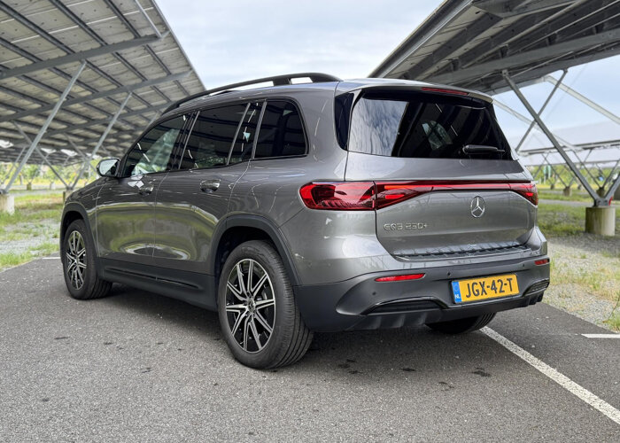 Mercedes-Benz EQB 250+ AMG Line