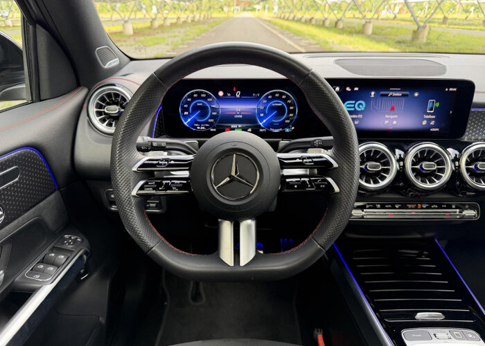 Mercedes-Benz EQB 250+ AMG Line