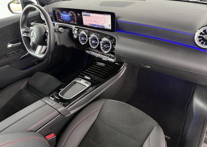Mercedes-Benz A-Klasse 250 e Star Edition AMG Line