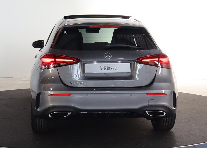 Mercedes-Benz A-Klasse 250 e Business Solution AMG