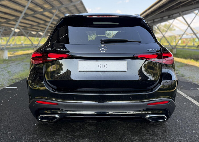 Mercedes-Benz GLC 300e 4MATIC Business Solution AMG