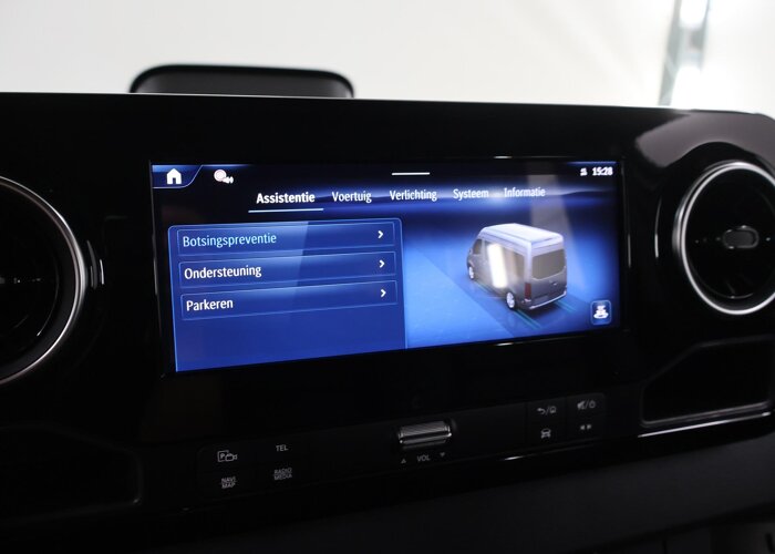 Mercedes-Benz Sprinter 319 CDI | L2 H1 | 190 PK | EDITION | AUT. |