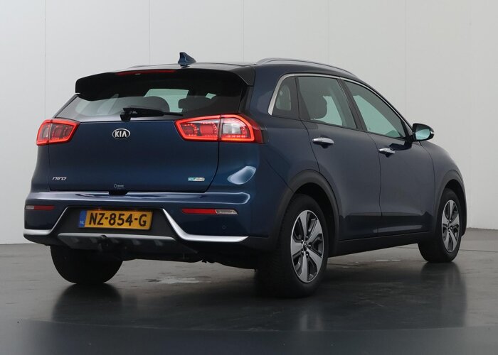 Kia Niro 1.6 GDi Hybrid First Edition
