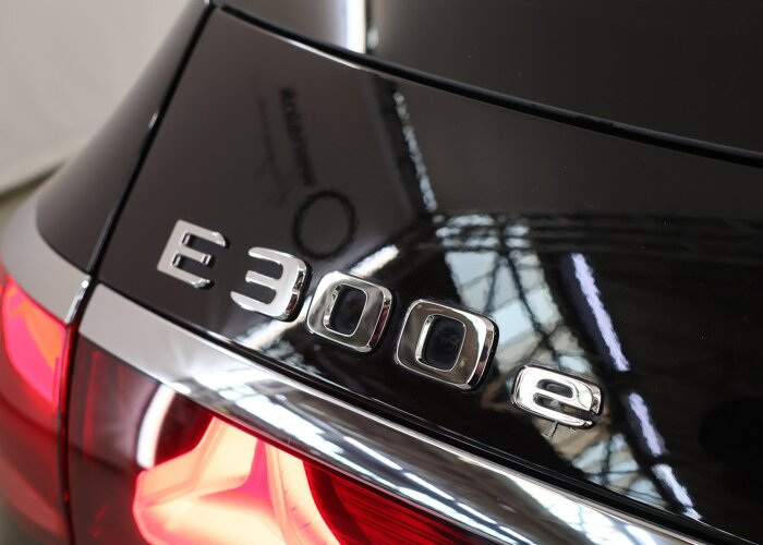 Mercedes-Benz E-Klasse Estate 300 e AMG Line