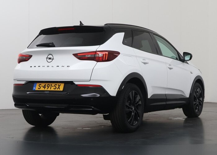 Opel Grandland 1.2 Turbo Level 4