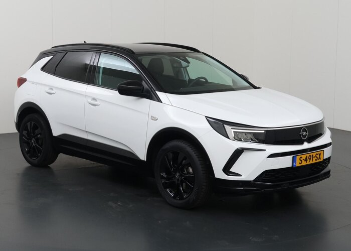 Opel Grandland 1.2 Turbo Level 4