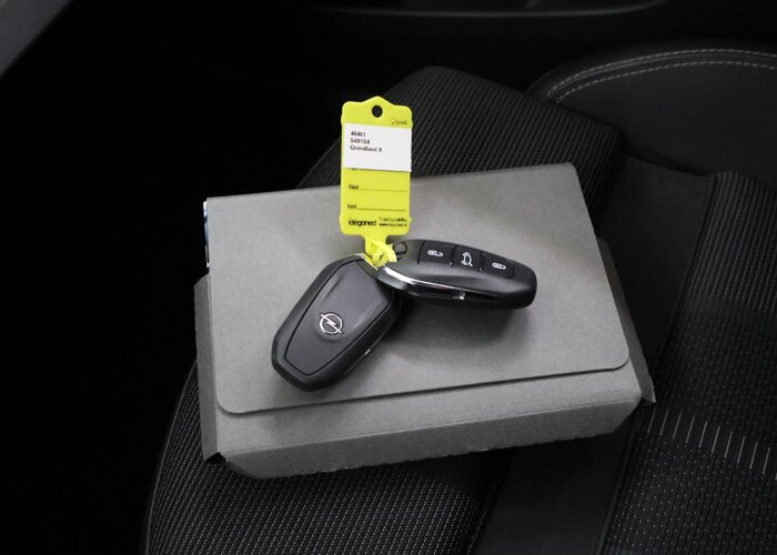 Opel Grandland 1.2 Turbo Level 4