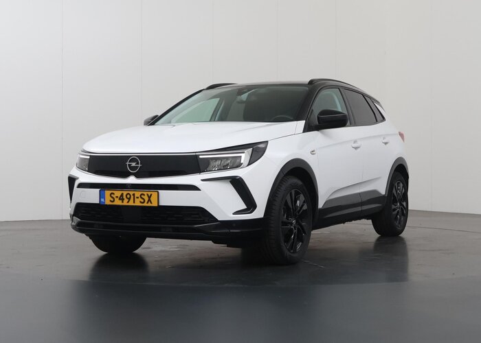 Opel Grandland 1.2 Turbo Level 4