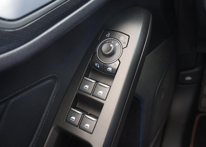 Ford FOCUS Wagon 1.0 EcoBoost Hybrid ST Line X