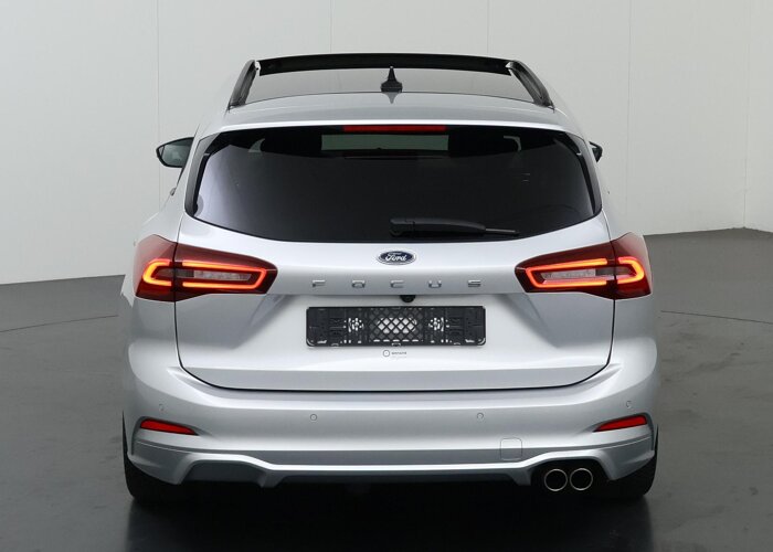 Ford Focus 1.0 EcoBoost Hybrid ST Line X