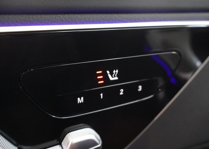 Mercedes-Benz C-Klasse 300e Business Solution AMG