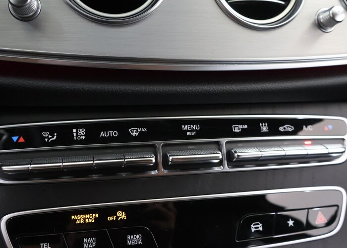 Mercedes-Benz E-Klasse Estate 300 de AMG Line