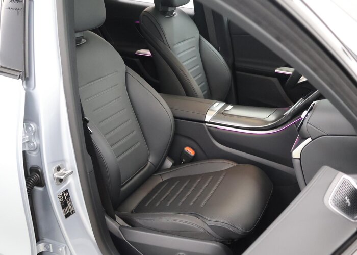 Mercedes-Benz GLC 300e 4MATIC Sport Edition