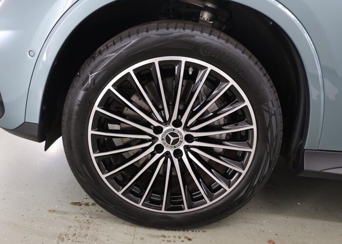 Mercedes-Benz GLC 300e 4MATIC Sport Edition