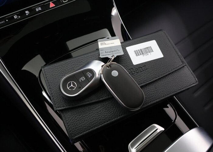 Mercedes-Benz GLC 300e 4MATIC Business Solution AMG