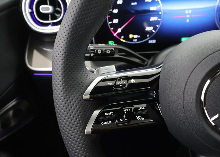 Mercedes-Benz GLC 300e 4MATIC Business Solution AMG