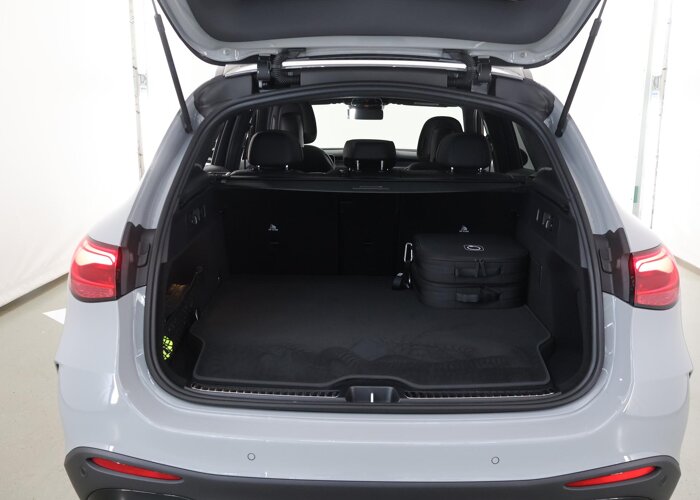 Mercedes-Benz GLC 300e 4MATIC Business Solution AMG