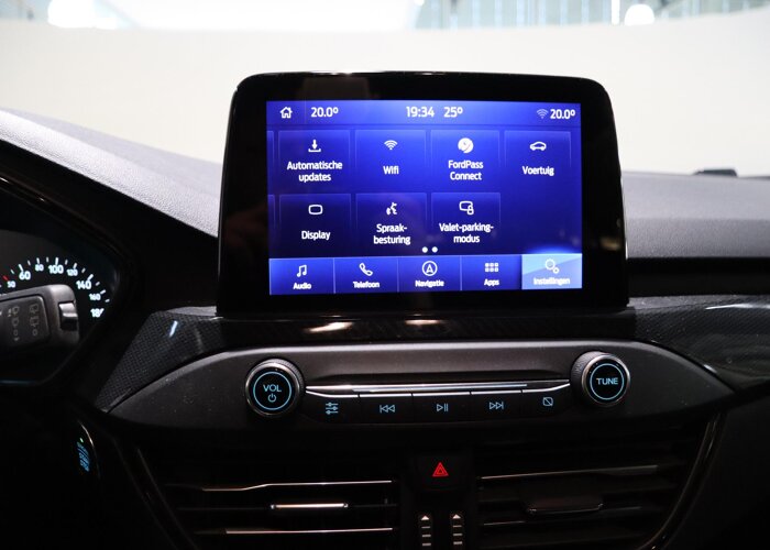 Ford FOCUS Wagon 1.5 EcoBoost ST Line Business