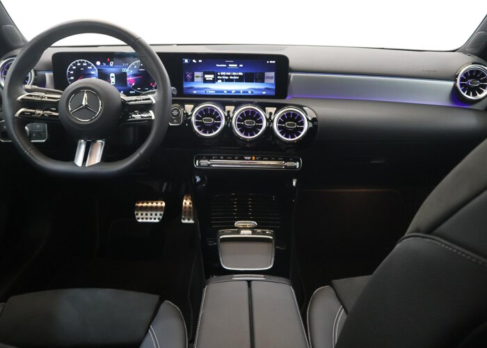 Mercedes-Benz A-Klasse 180 Limousine Business Solution AMG
