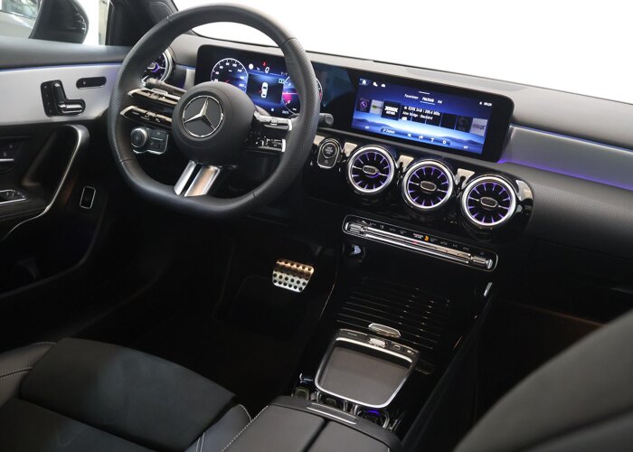 Mercedes-Benz A-Klasse 180 Limousine Business Solution AMG