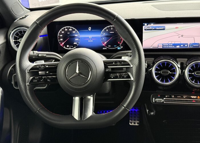 Mercedes-Benz A-Klasse 180 Business Solution AMG